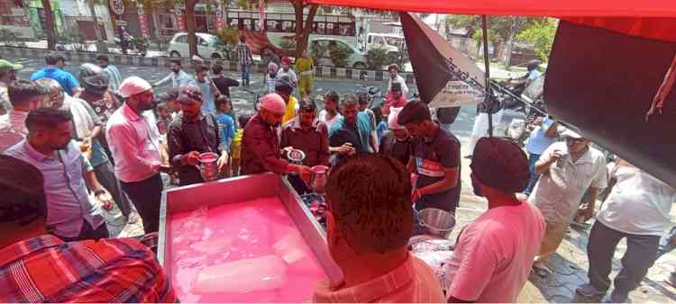 Municipal Corporation Ludhiana Organizes Chabeel and Langar Seva dedicated to Shaheedi Purab of Sri Guru Arjan Dev Ji