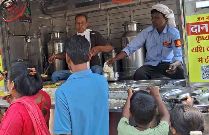 Amitabh Rungta Urges Respect for Food, Leads 221st Community Ann Bhandara in Panchkula