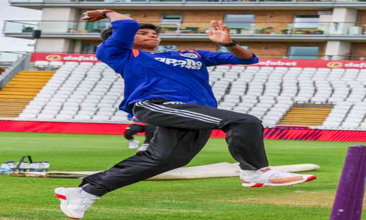 Women's T20 WC: Kranti Gaud back as India opt to bat against Australia
