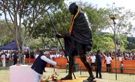 PM Modi pays tribute to Mahatma Gandhi, visits Navasakthi Vinayagar Temple in Seychelles