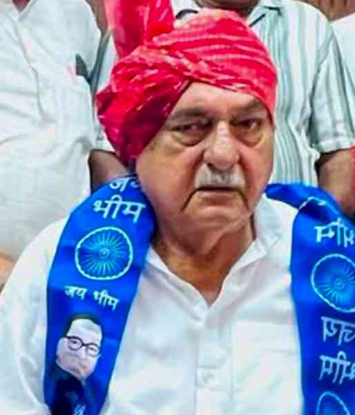 Former CM Hoda celebrates Sant Kabir Das Jayanti with Congress leaders and workers