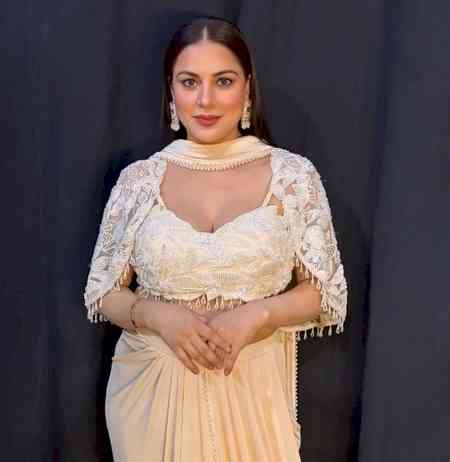 Shraddha Arya replies to people asking her to post more as she's 'losing fans’, 'prioritises' colouring babies' books