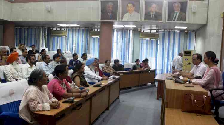 Panjab University Holds ‘Nasha Mukt Bharat’ Pledge Ceremony to Mark International Day Against Drug Abuse