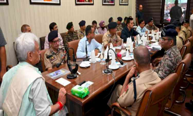 J&K L-G Sinha reviews arrangements for SANJY-2026 beginning on Friday