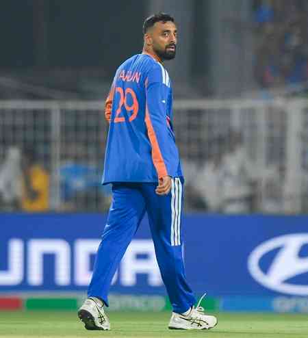 1st T20I: Chakaravarthy returns as India elect to bat first against England