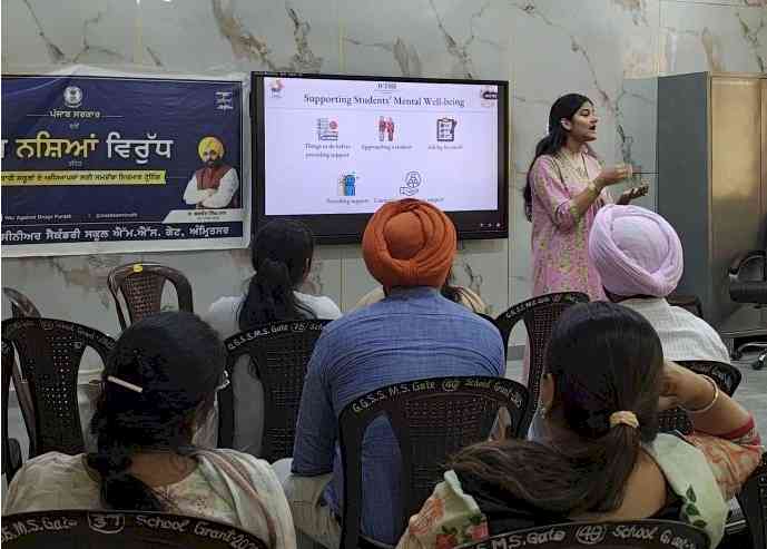 Chalk Against 'Chitta', Punjab’s Classrooms Become Frontline in Yudh Nashean Virudh