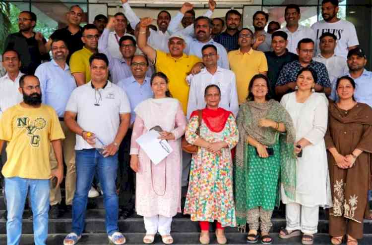 Dr. Pradeep won the MDUTA President Election by 105 votes