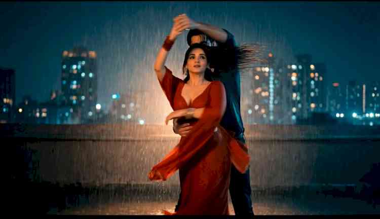 Sezal Sharma Stuns in Red Glamour in 'Fakira'