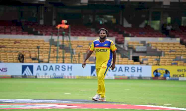 Maharaja Trophy KSCA T20: Vyshak, Rai fire Mysuru Warriors into knockouts