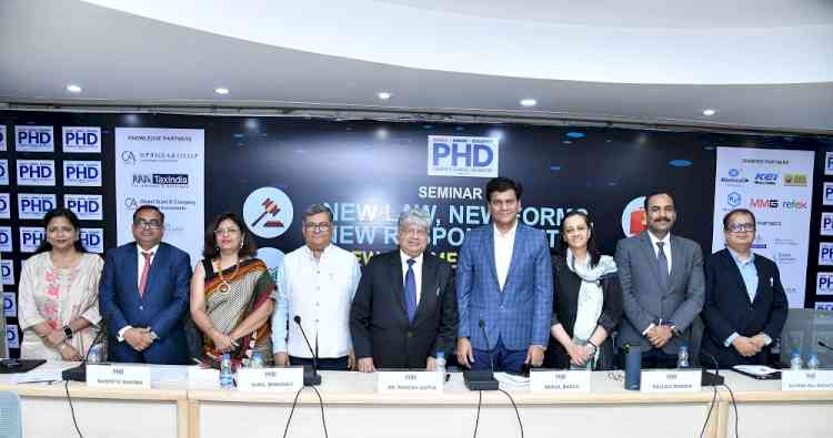 PHDCCI organized Seminar on “New Law, New Forms, New Responsibilities