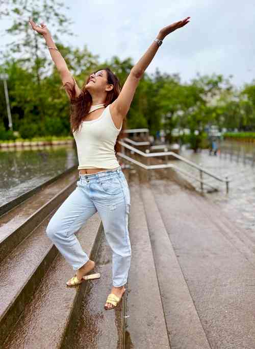 Madhurima Tuli's Heart Soaked in Mumbai Rains