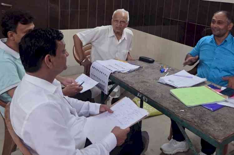 डीसी सचिन गुप्ता ने मतदाता सूची में नाम शामिल करवाने के लिए 14 जुलाई तक गणना फॉर्म भरने का आह्वान किया