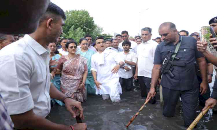 Gujarat Dy CM inspects flood-hit areas in Surat, orders swift relief and restoration