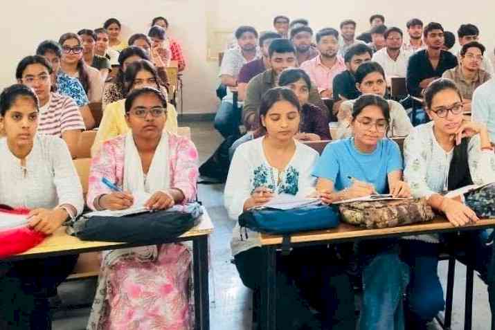 हिंदू कॉलेज में स्मार्ट एनर्जी मीटर कोर्स के लिए विशेष काउंसलिंग सत्र आयोजित