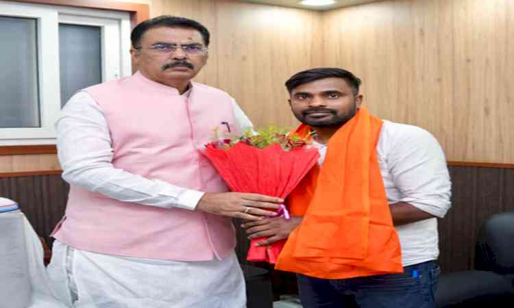 Bihar: BJP fields Neeraj Kumar Sinha for Bankipur bypoll after Abhishek Bunty withdraws nomination 