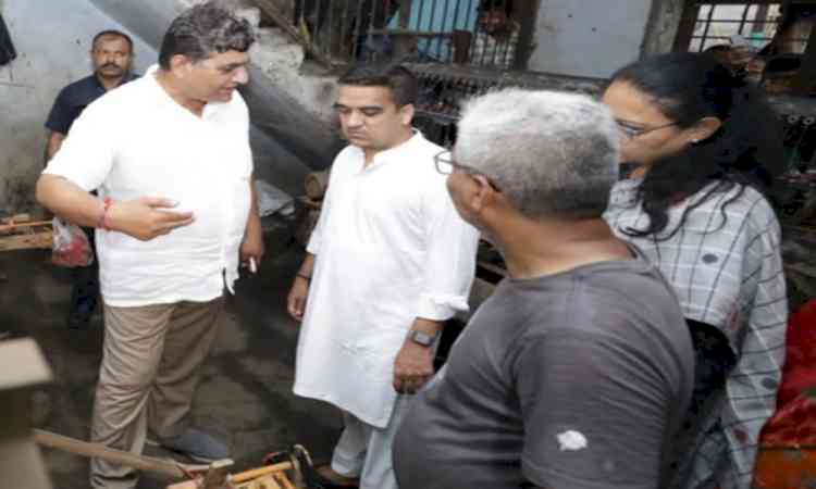 Gujarat Dy CM visits flood-hit industrial areas in Surat, orders restoration measures