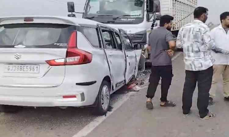 Gujarat: Four of a family killed as car crashes into stationary truck in Junagadh