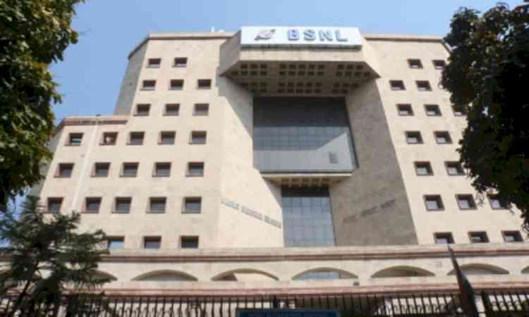 BSNL’s core service revenue rises 10 pc to Rs 4,418 crore in Q1