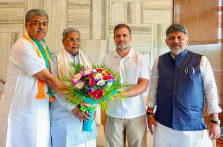Cabinet expansion buzz intensifies as Karnataka Congress leaders camp in Delhi