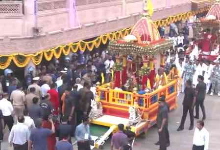 Gujarat CM performs 'Pahand Vidhi' as 149th Jagannath Rath Yatra begins