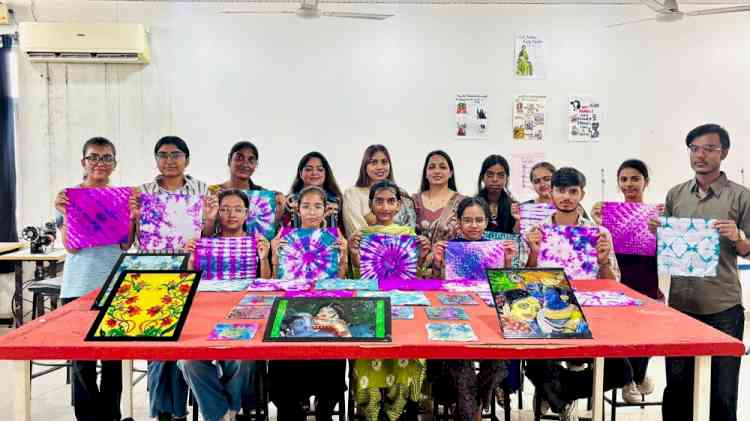 Glass Painting & Tie & Dye Workshop at GGNIMT