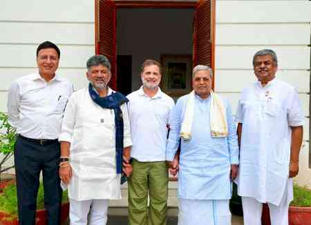 Karnataka Cabinet expansion put on hold as Congress high command defers decision