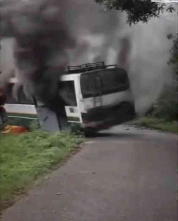 Major Bus Tragedy Averted in Kangra as HRTC Bus Catches Fire; All Passengers Safe
