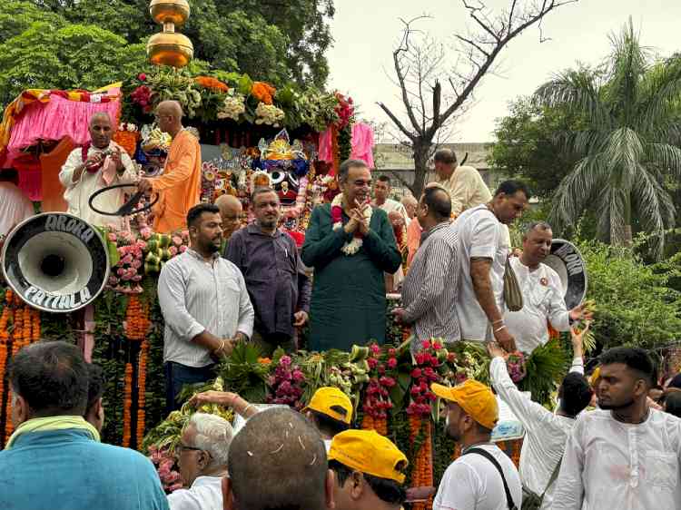 Senior BJP leader Sanjay Tandon participates in ISKCON's Jagannath Rath Yatra, prays for nation's peace and prosperity