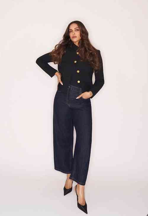 Deepika Padukone Continues Shooting Action Sequences Even in Her Seventh Month of Pregnancy 
