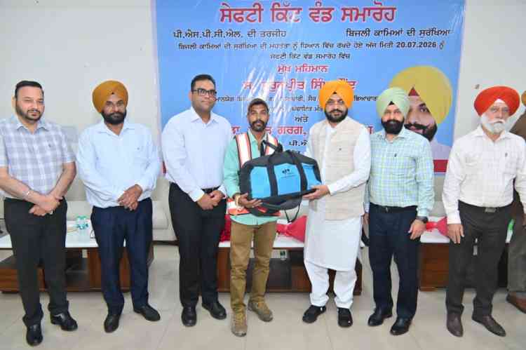 Power Minister Tarunpreet Singh Sondh launches distribution of 10,500 safety tool kits worth ₹12.60 Crore to PSPCL employees