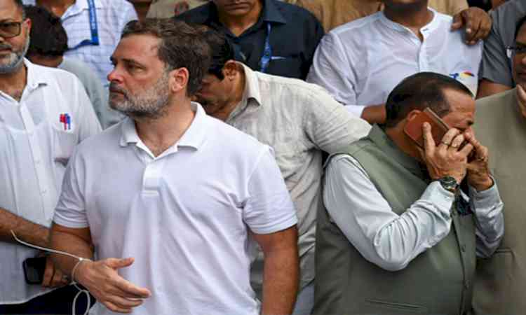 Minister slams Rahul’s ‘flip-flop’ over stir at PM’s house, assures govt’s readiness to debate NEET, other issues