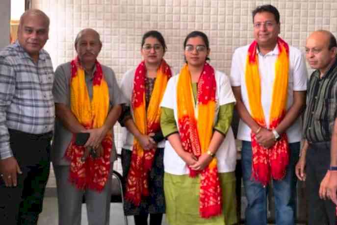 निशुल्क नेत्र व दंत जांच शिविर में 175 लोगों की जांच हुई