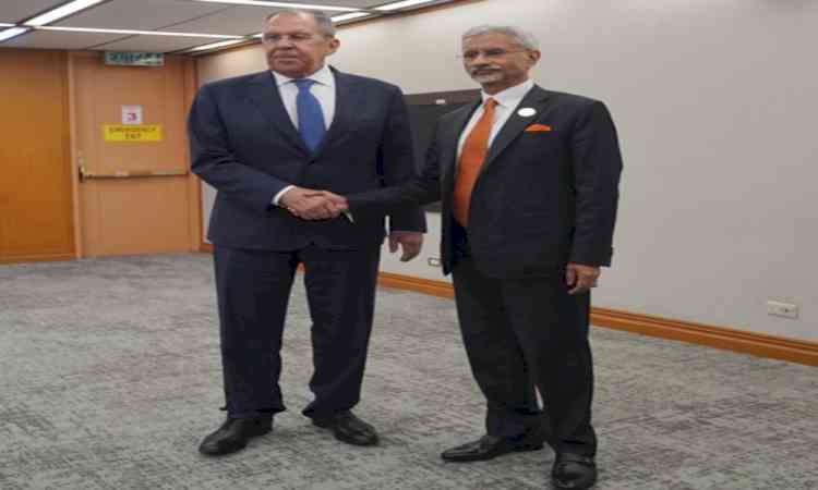 EAM Jaishankar meets Russian counterpart Lavrov, reiterates concerns about safety of Indian seafarers 