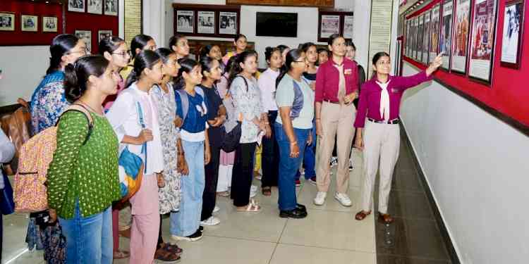 KMV Organises Guided Campus Tours to Welcome and Orient New Entrants