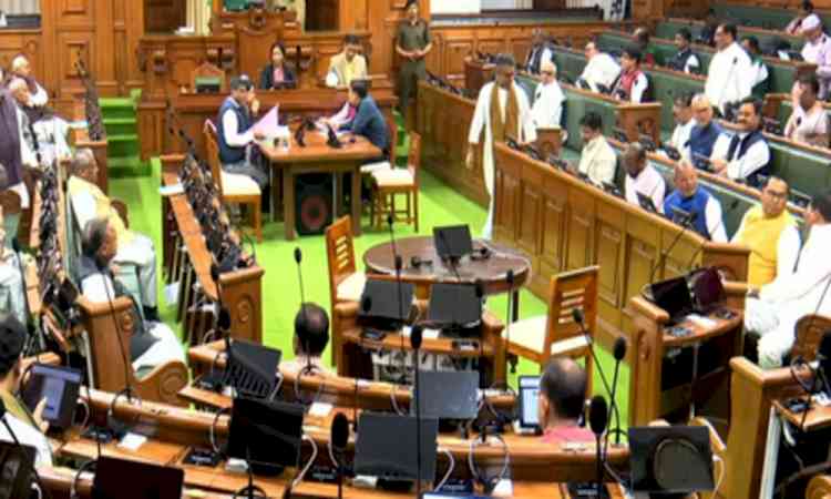 Bihar Assembly: Heated exchanges over student agitation on final day of monsoon session