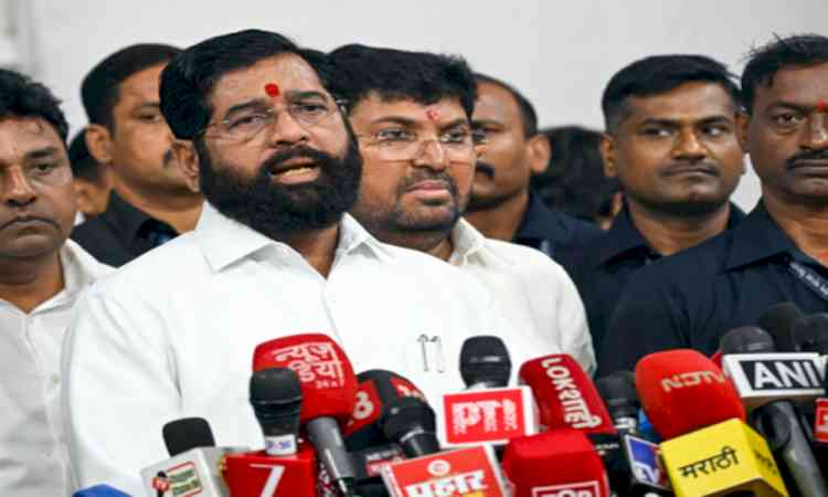 Maha Dy CM backs Centre’s move on paper leaks