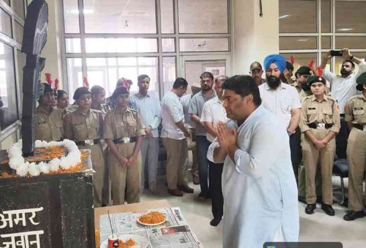 Remembering Valour, Celebrating Victory: Centre for Police Administration and NCC, PU, Chandigarh Commemorate Kargil Vijay Diwas
