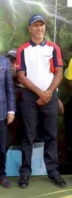 Golf: Jeev and Jyoti make the cut in Senior Open