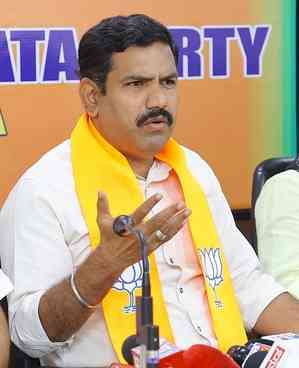 Karnataka BJP defends Dharmendra Pradhan's resignation, accuses Congress of 'politicising' issue