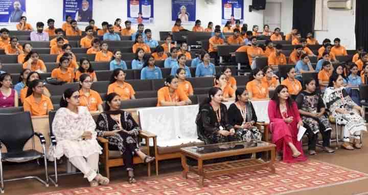 बीएमयू में कारगिल विजय दिवस पर देशभक्ति कार्यक्रमों व पौधारोपण द्वारा शहीदों को दी श्रद्धांजलि