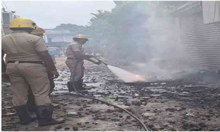Blasts in seized illegal firecracker dump at police outpost in Bengal’s Barasat, no casualties