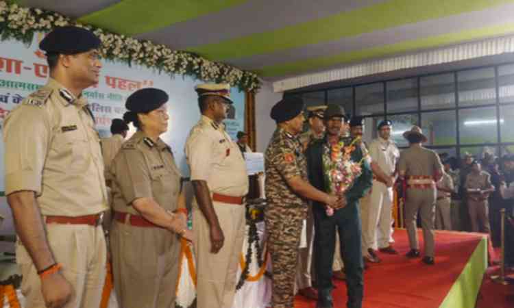 Operation Navjeevan: 16 Maoists including six top commanders surrender in Jharkhand