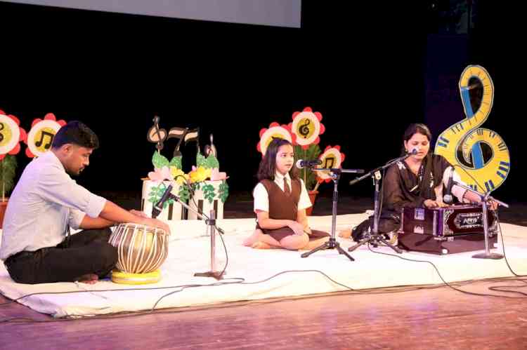 Mount Carmel School Hosts the 25th Edition of ‘Swar Udgam’ at Tagore Theatre