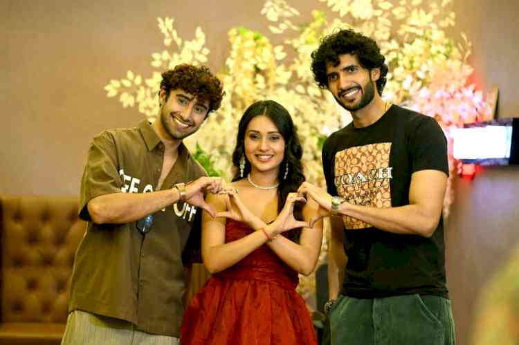 'Dil Deewana Ho Gaya' Songs Add Heartbeat to the Film 