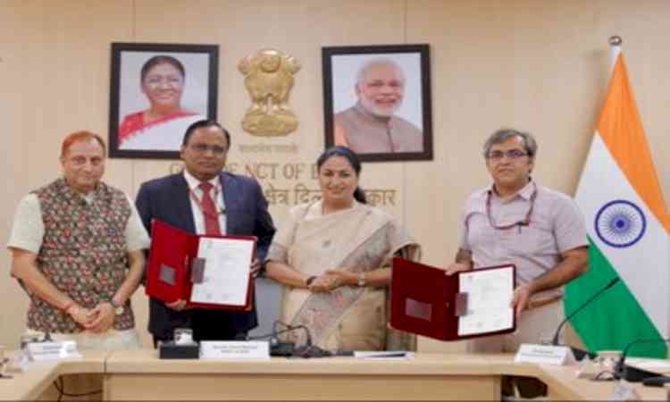 Delhi CM steers signing of MoU for new biogas plants in Okhla, Tughlakabad