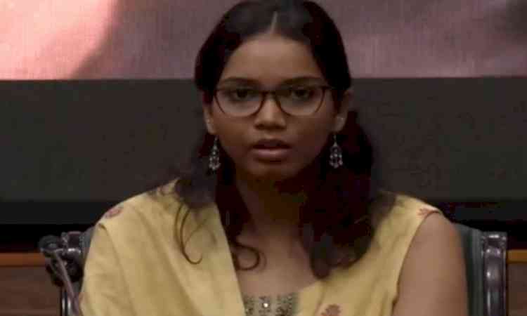 He had lost consciousness; uniform was soaked in blood, says daughter of Delhi cop on Jantar Mantar violence
