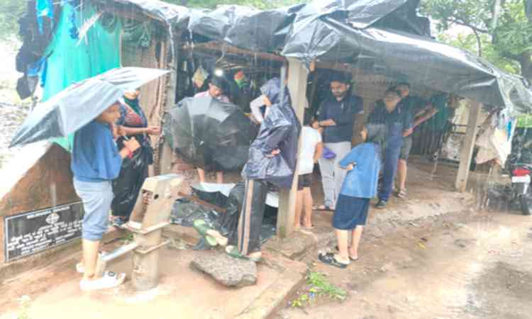 Gujarat: Heavy rain alert prompts evacuations, school closures