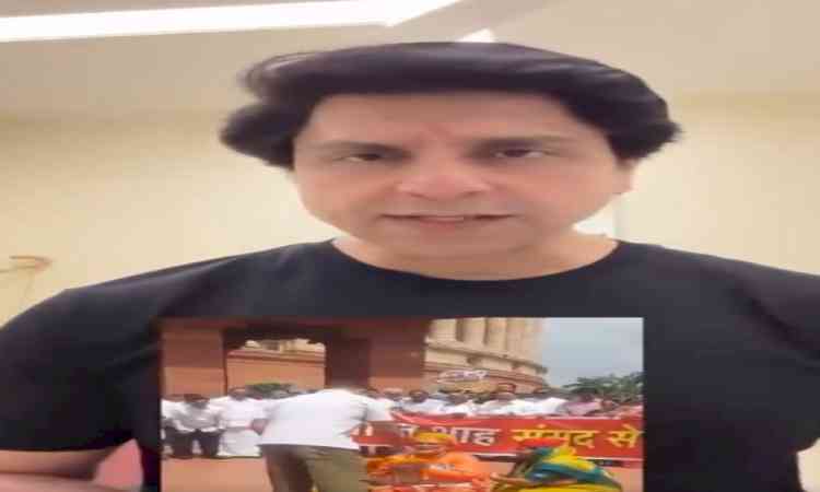 Rahul Gandhi is Hindu hater: Shehzad Poonawalla criticises LoP over 'saffron attire' protest over donation row at Parliament