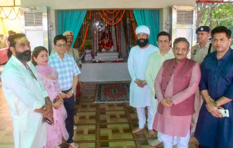 Over 500 devotees take part in grand Bhandara at Shani Mandir in Panchkula