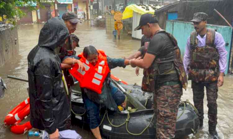 Indian Army rescues 34 in flood-hit Surat; rescue, relief ops continue in Gujarat